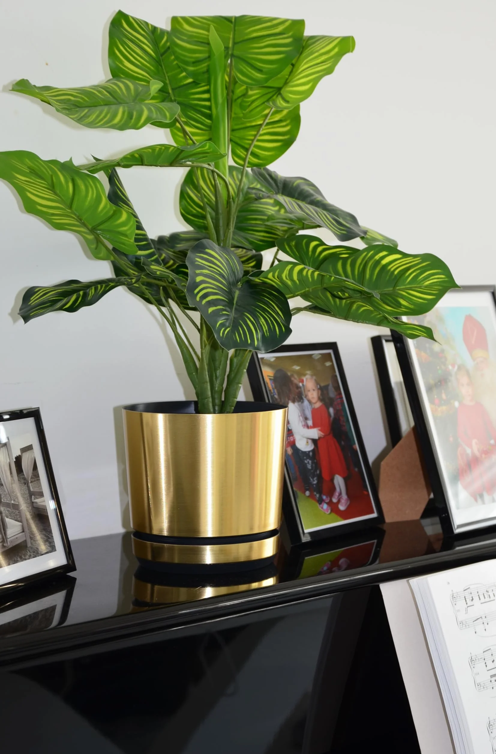 Doniczka KERD 16 cm Mosiądz ozdobna z recyklingu drenaż z podstawką ręcznie oklejana industrialny styl loft glamour retro