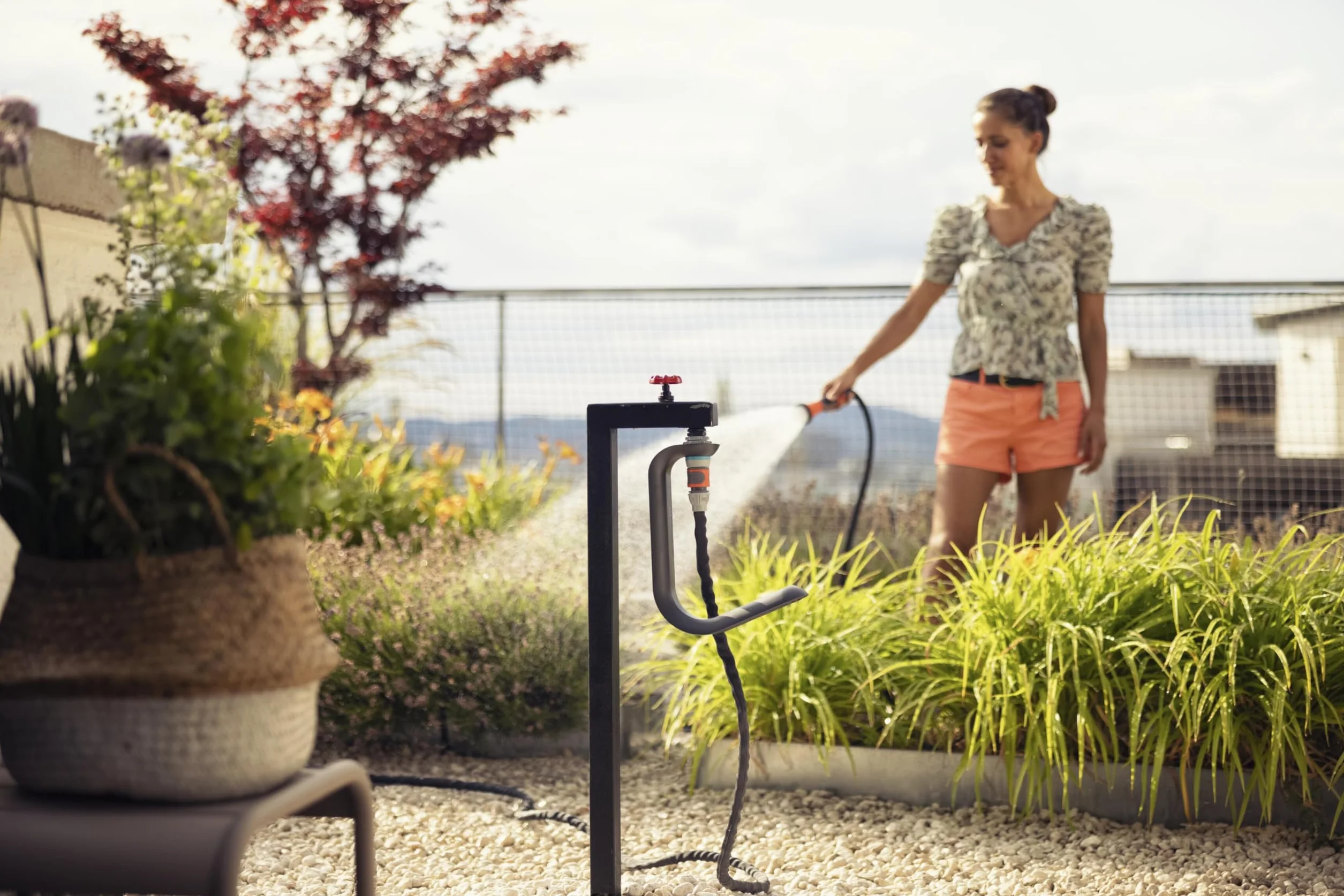 Gardena Liano system do przechowywania węża ogrodowego TapFix: Do przechowywania węża Liano do 20 m, montaż bez śrub, odporny na promieniowanie UV i mróz, pasuje do G 1, G 3/4 i G ½ cala (18590-20)