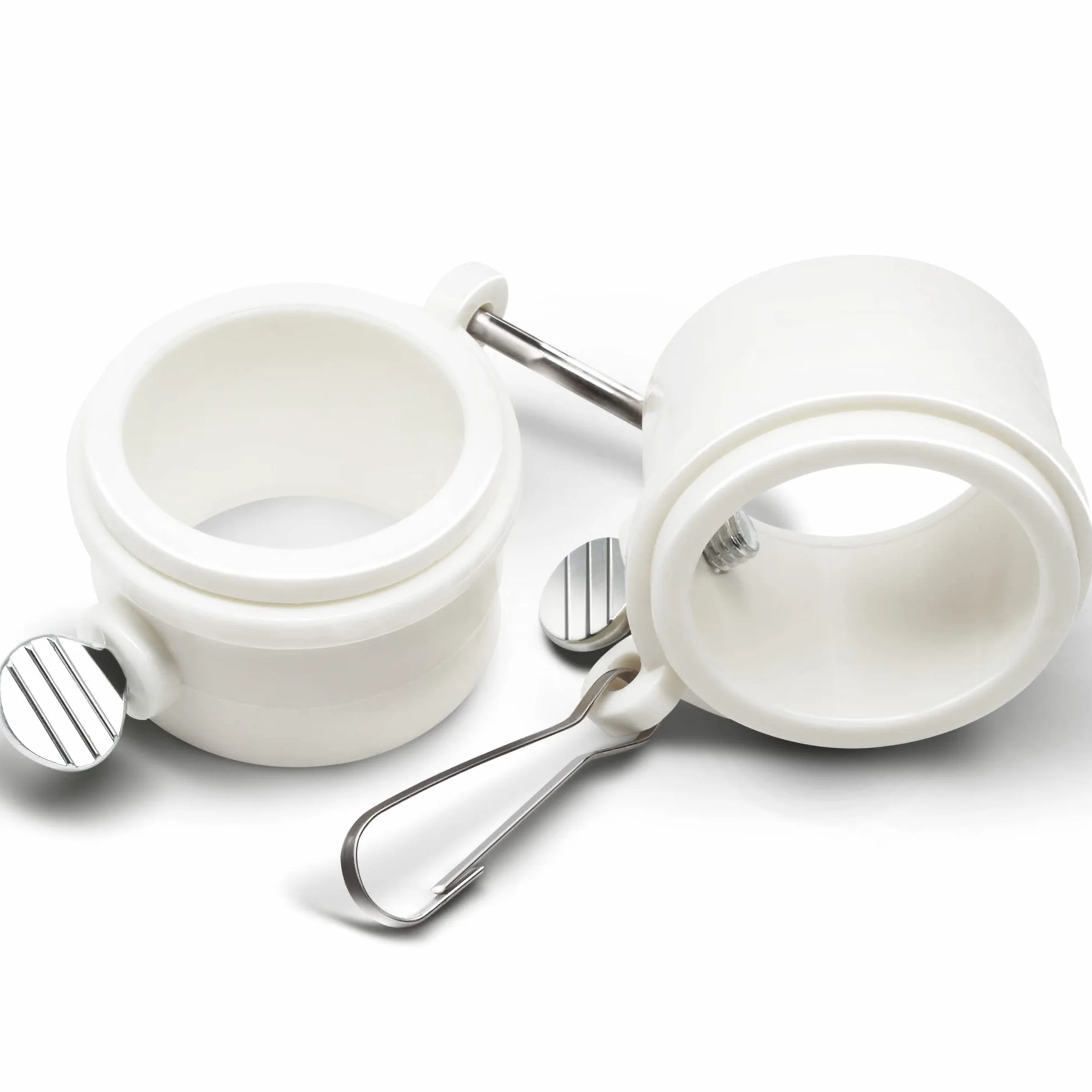 Zestaw plastikowych pierścieni montażowych do masztu Anley 1,5 "- Anti Wrap Obrotowy pierścień 360 ° z karabińczykami - Idealny do masztu flagowego o maksymalnej średnicy 1,5 cala i flagi z 2 oczkami (biały, 2 sztuki)